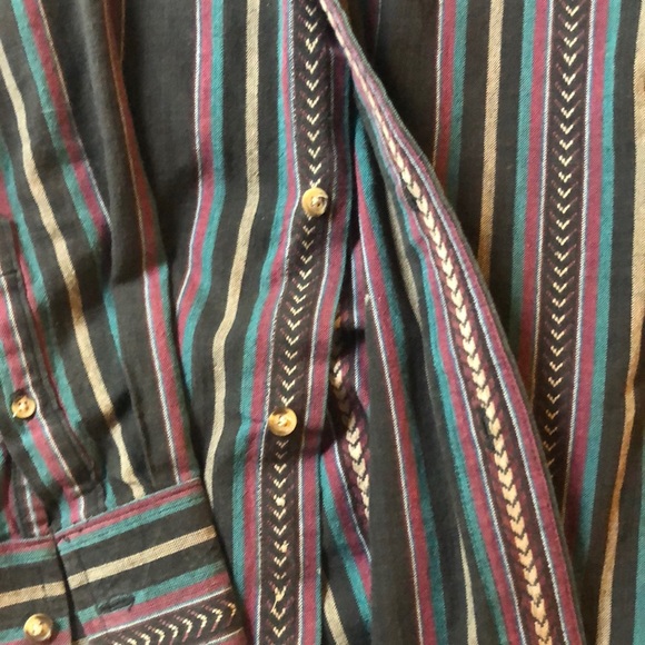 SOLD Western Wrangler Button up - Picture 4 of 4